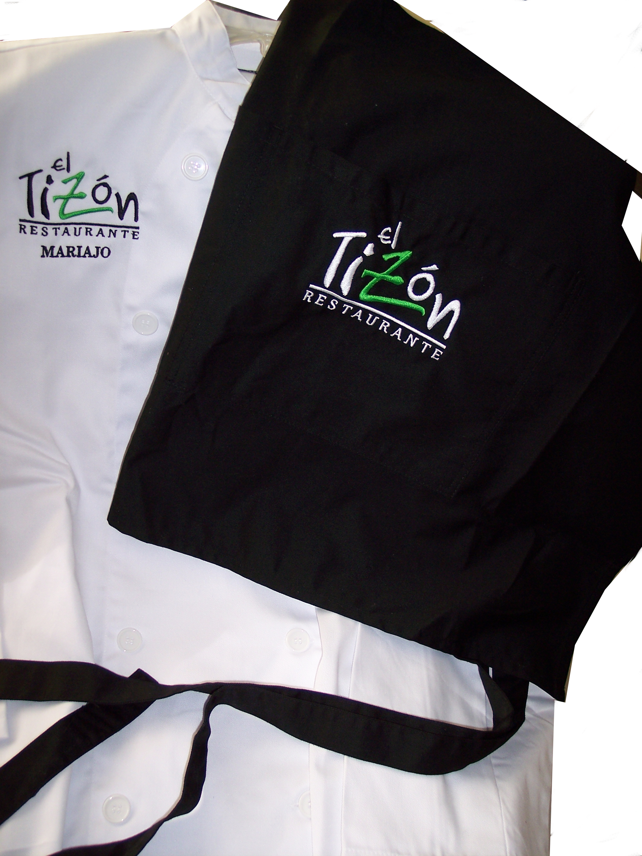 Chaquetilla y delantal
